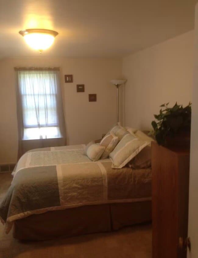 Photo - 2626 Newman Rd Unit 4