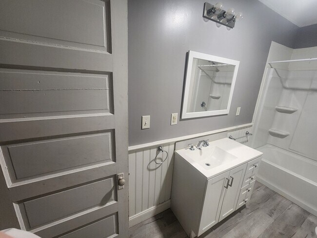 Photo - 39 Elmwood St