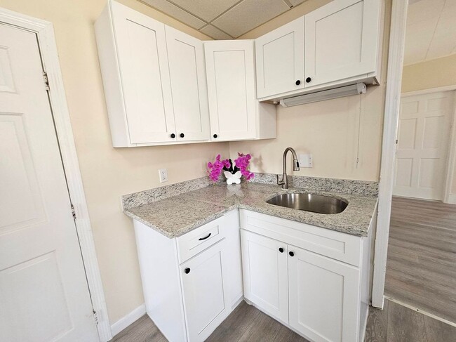 Photo - 40 Putnam St