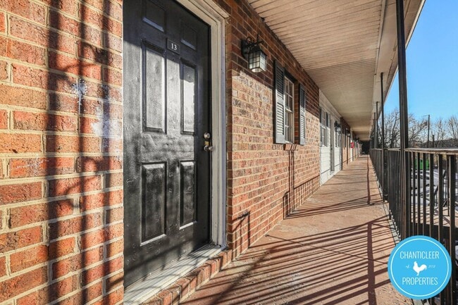 Photo - 115 Florence St Unit 2