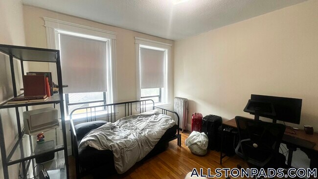 Photo - 1152 Commonwealth Ave Unidad 28