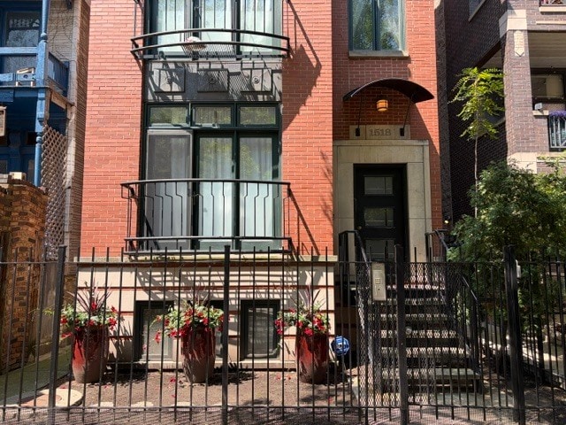 Building Photo - 1518 N Sedgwick St Unit B