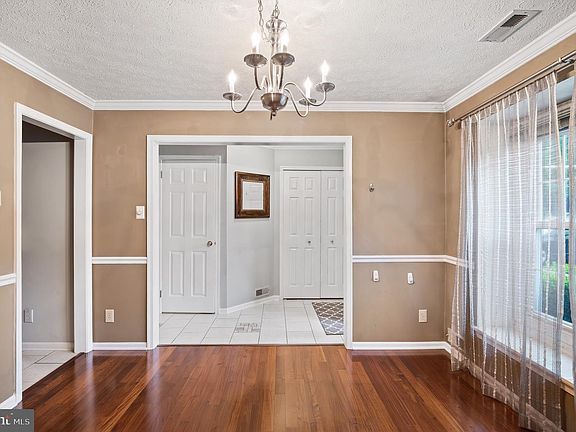 Photo - 1504 Virginia Ct