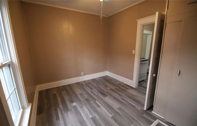 Photo - 212 W Central Ave