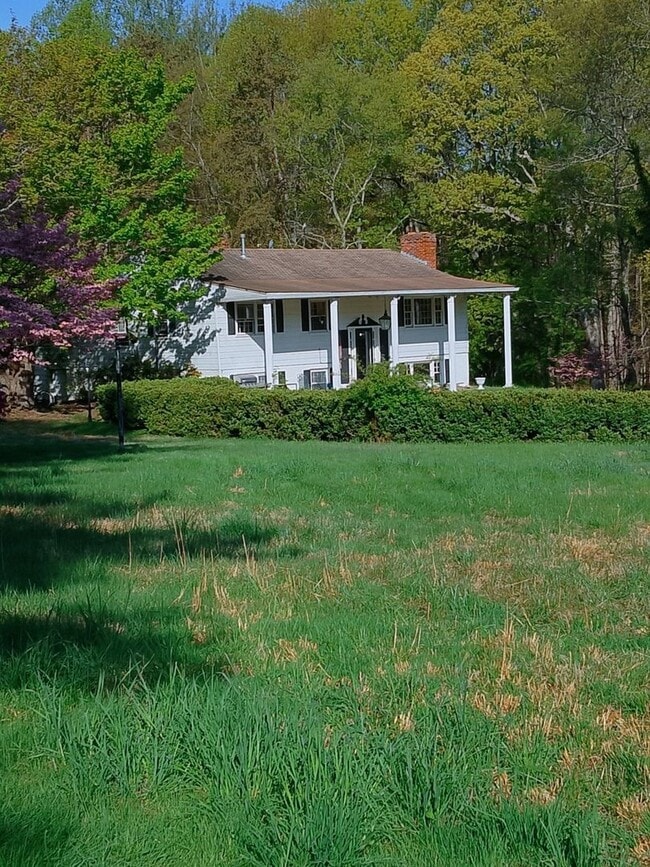 Photo - 14414 Bristow Rd