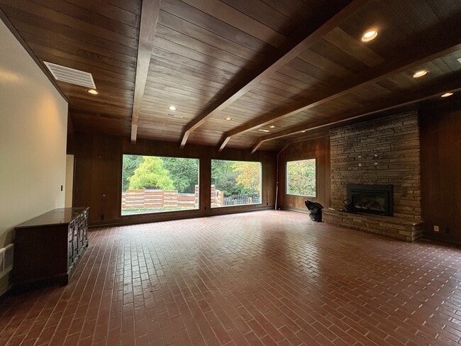 Photo - 4600 NW Cornell Rd