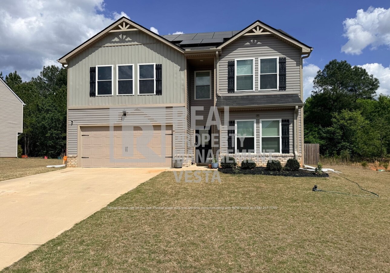 Photo - 187 Goodall Woods Dr