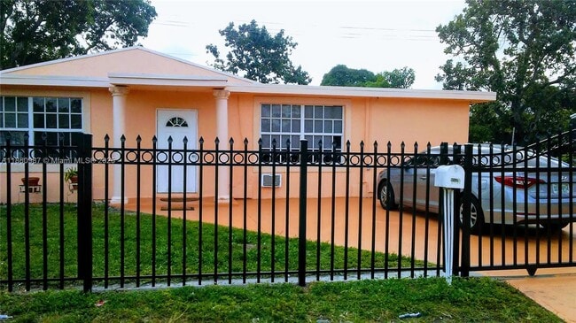 Building Photo - 300 NW 179th Terrace Rental