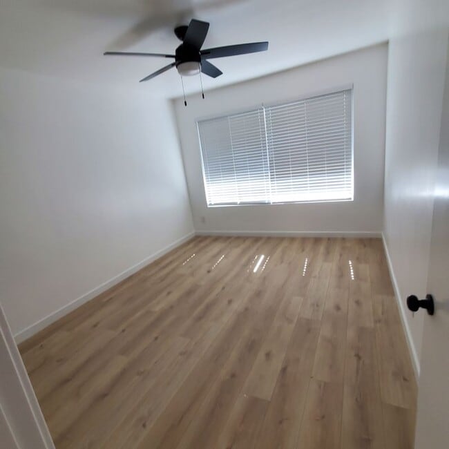 Photo - 7119 Mountain View Ave