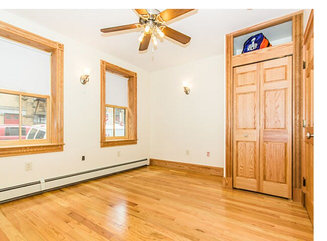 Photo - 30 Phillips St