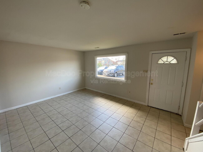 Photo - 623 Anvil Rd