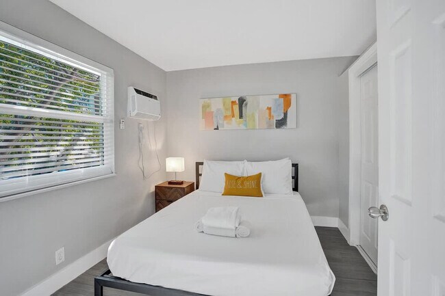 Photo - 50 Davie Blvd Unit SI FL2-ID1503995P