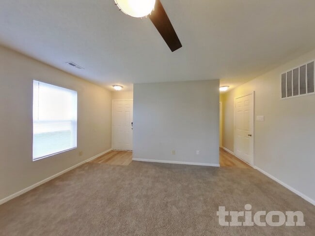 Photo - 3146 Brandenburg Dr