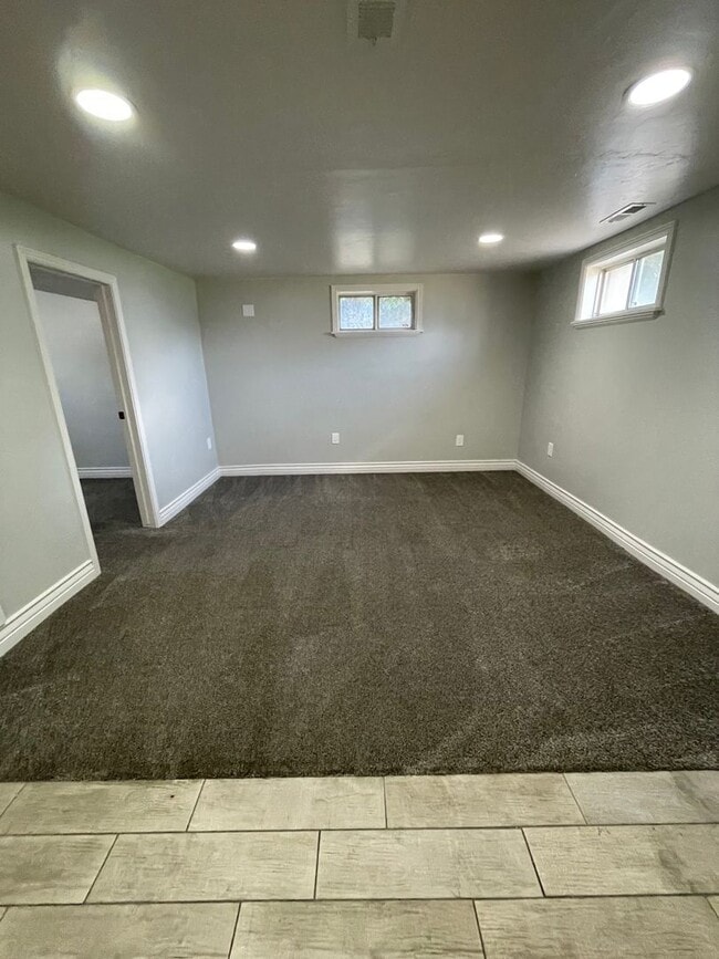 Photo - Odell Duplex Unit 379DOWN