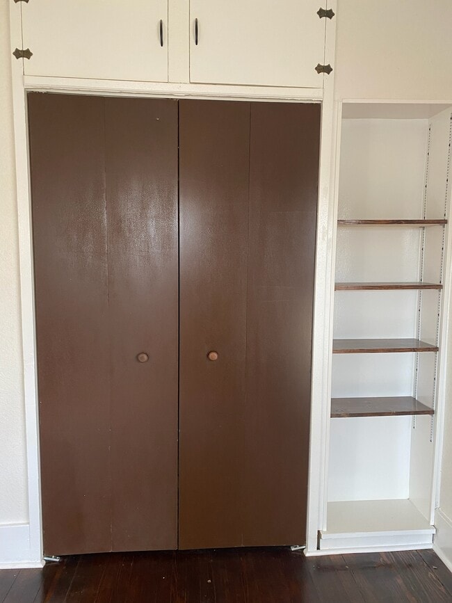 Photo - 41 S Howell St