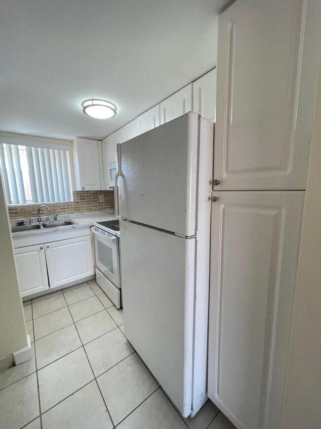 Photo - 1501 Crescent Cir Unit A6