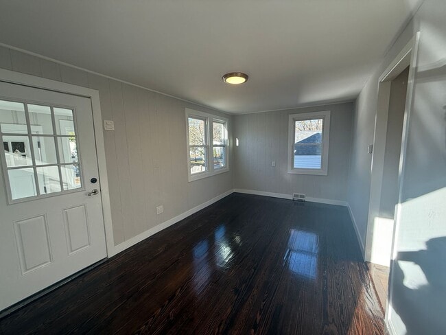 Photo - Newly Renovated Single Family in West Haven!
