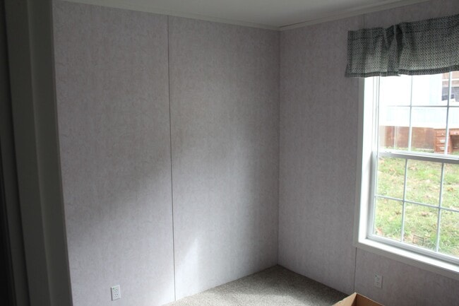 Photo - 2 Bedroom Mobile Home  in Shrewsbury Township