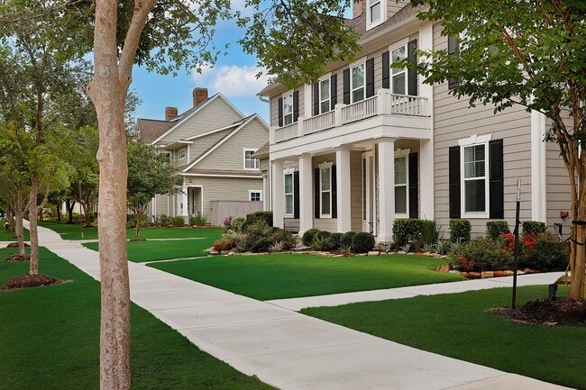 Photo - 154 Kendrick Pines Blvd