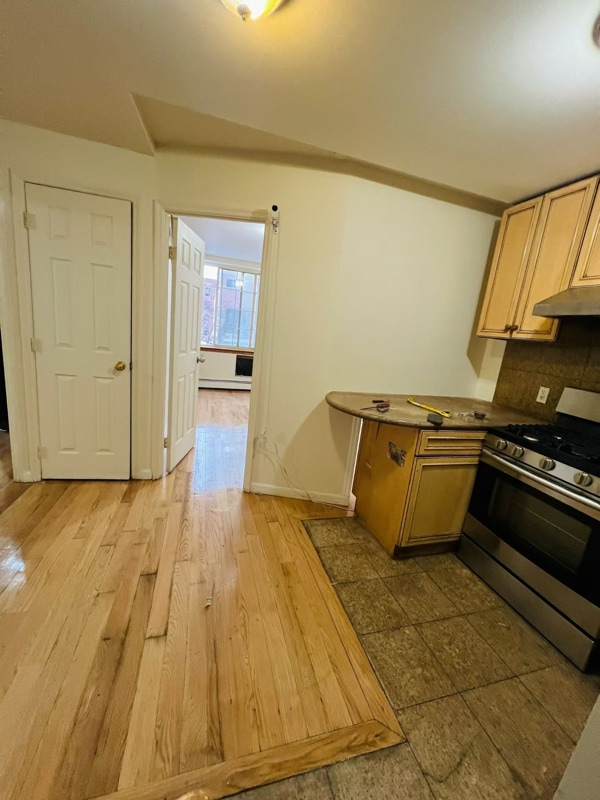 Photo - 132-30 Pople Ave Unidad 6