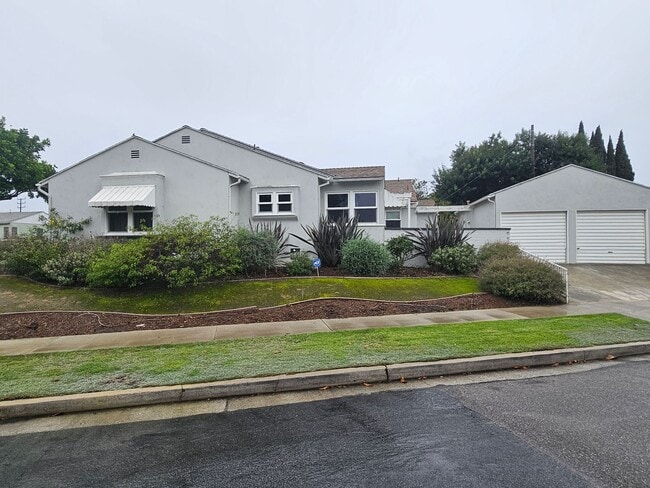 Photo - Flight Ave Unit 7801