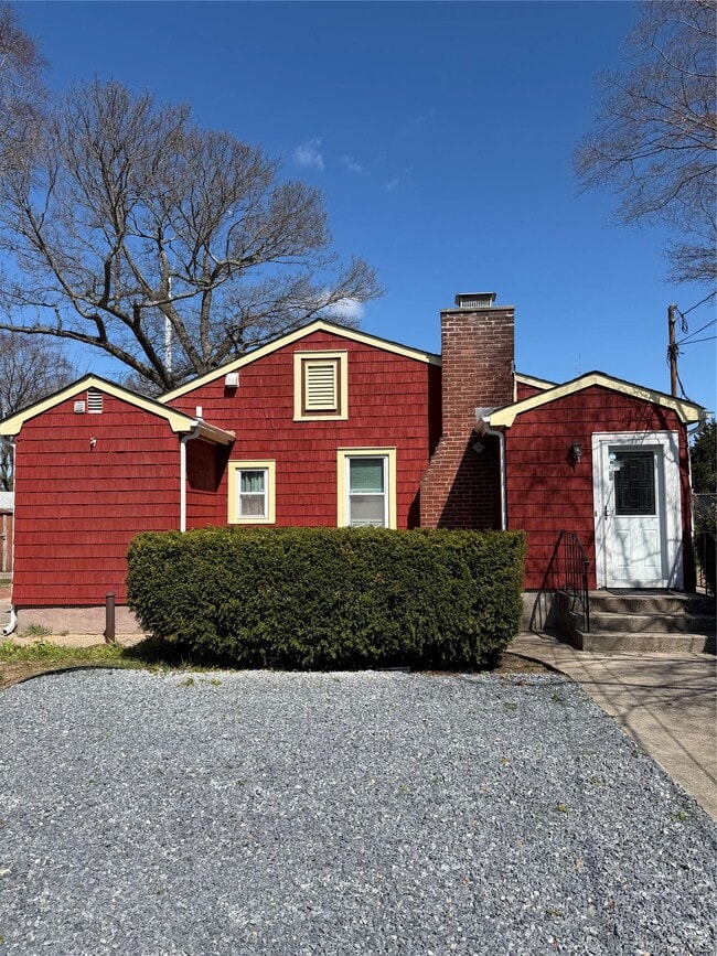 Building Photo - 55 Cedarhurst Ave Unit 57