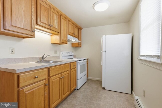 Photo - 2-8 Corliss Ave Unit 2 Corliss