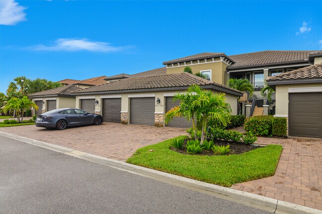 Photo - 9373 Pocida Ct