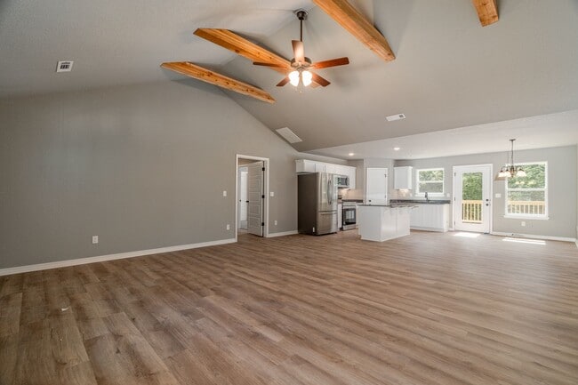 Photo - LIKE NEW 3-bedroom 2 bath Home in Bella Vista!!!