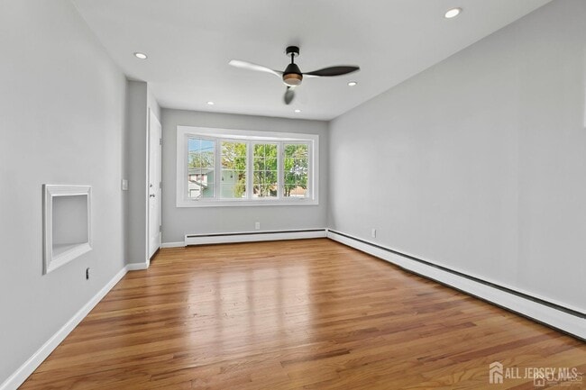 Photo - 262 Wall St