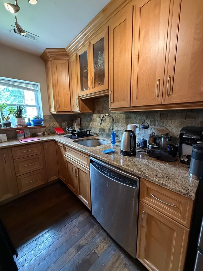Photo - Spacious, Renovated Brighton / Oak Square area Condo with parking for September 1st - NO FEE