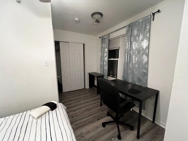 Photo - 3722 Brandywine St Unit B