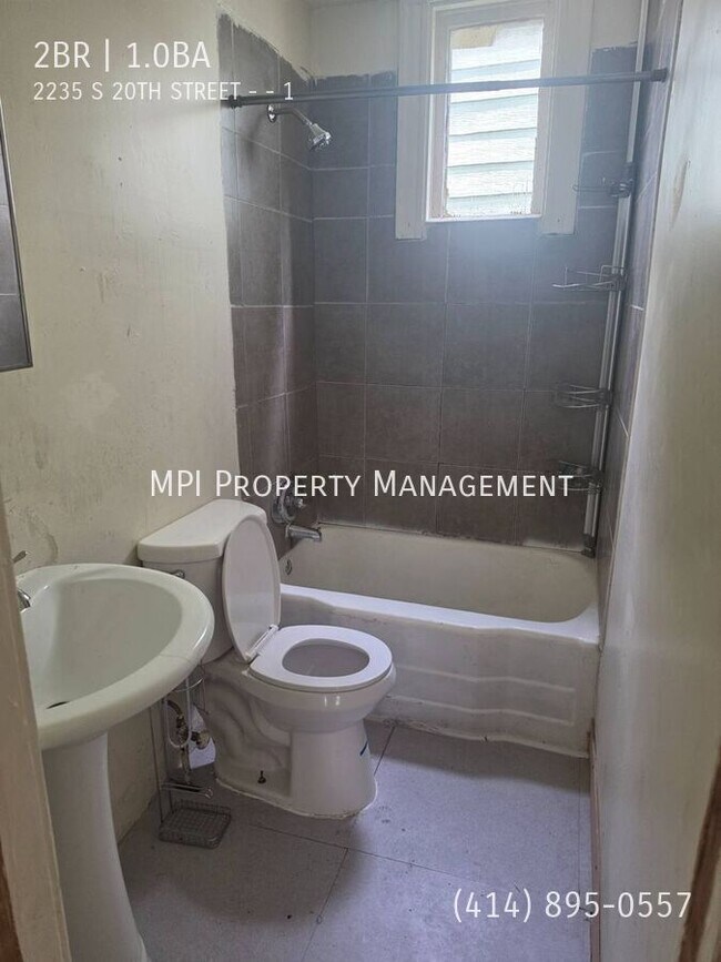 Photo - 2235 S 20th St Unit 1