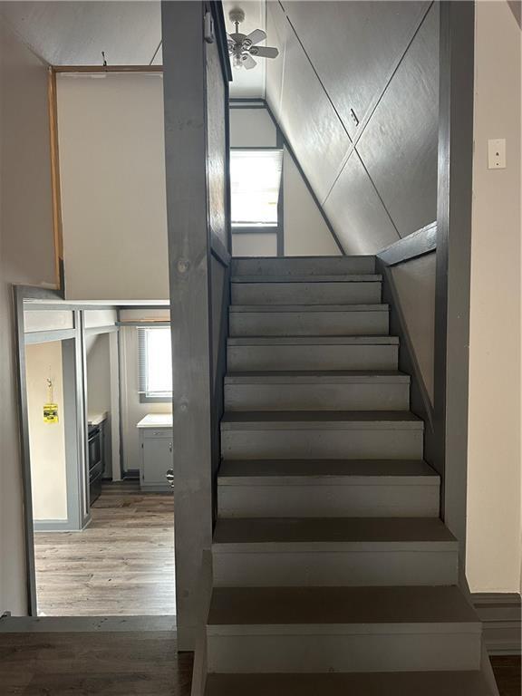 Photo - 4984 Donald Dr