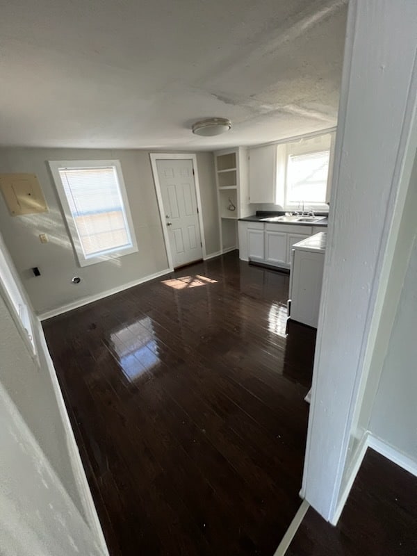 Photo - 115 W Hayes St