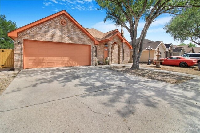 Photo - 28 N Champagne