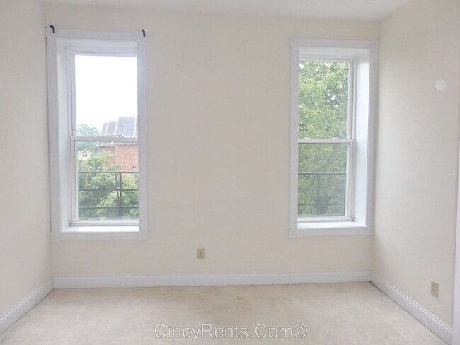 Photo - 2155 Fulton Ave Unit 6