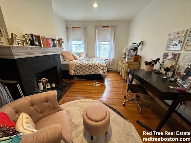 Photo - 25 Gibbs St Unit 3