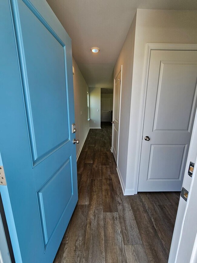 223 Cleat Dr