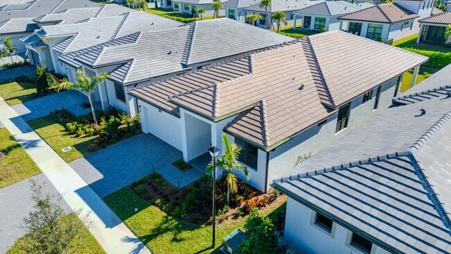 Photo - 9155 SW Esule Way