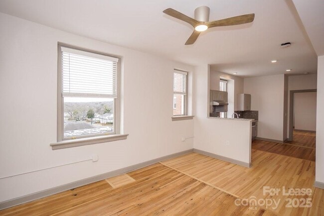 Photo - 197 N 2nd St Unit 301