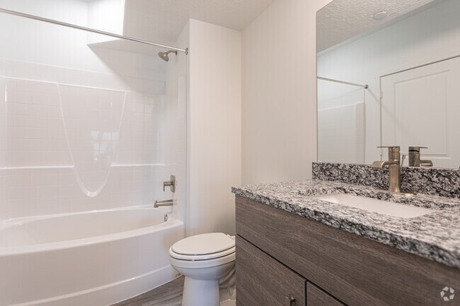 2HAB, 2BA - Sinatra - Clearfield Junction