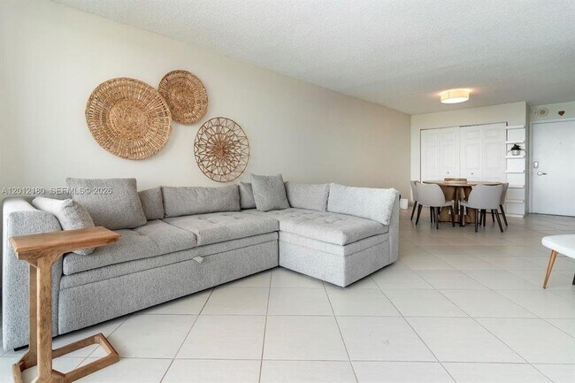 Photo - 6770 Indian Creek Dr Unit #8L