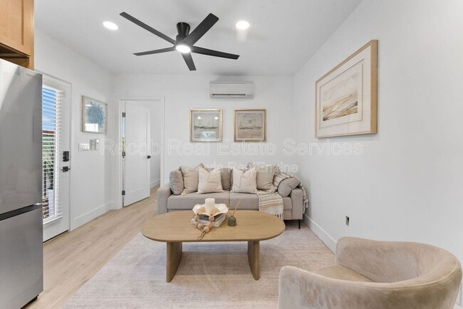 Photo - 6730 Mohawk St Unit 2