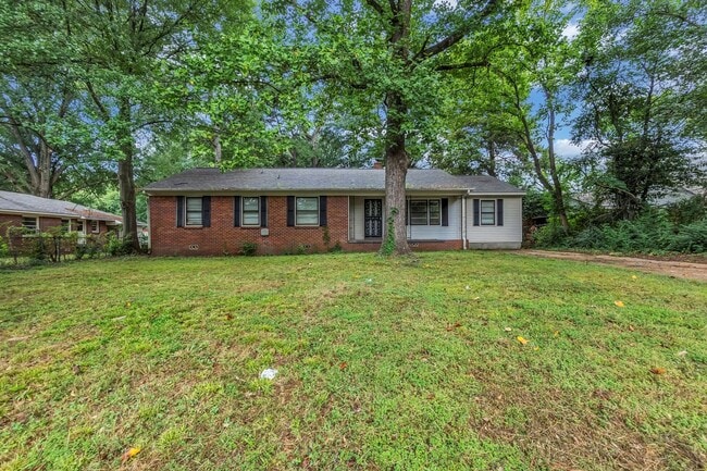 Building Photo - 401 Conwell Rd