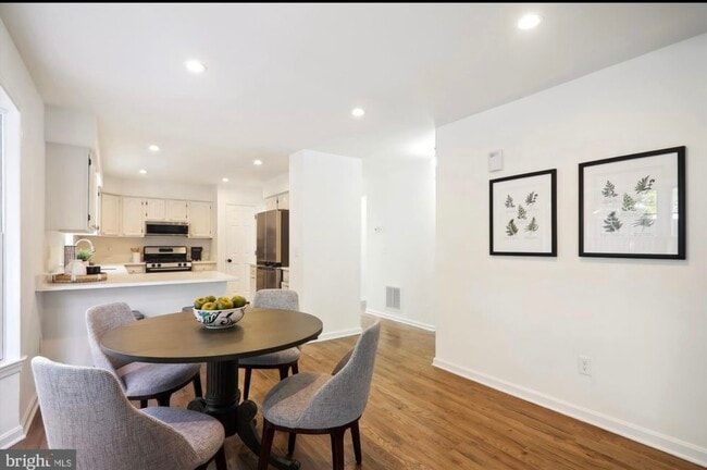 Photo - 2207 Alstead Ln