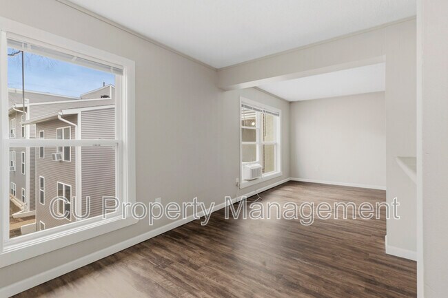 Photo - 1605 N Willow Rd Unit 311