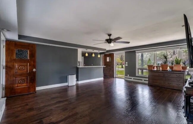 858 Wehrle Dr Unit 1