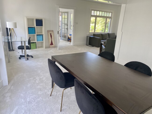 Photo - 2102 6th St Unit 1