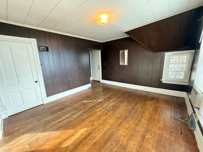 Photo - 1544 D St Unit #3